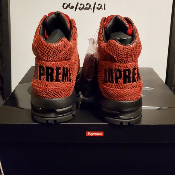 Supreme x Nike Air Max Goadome “Red Snakeskin” 9.5 - Picture 4 of 11